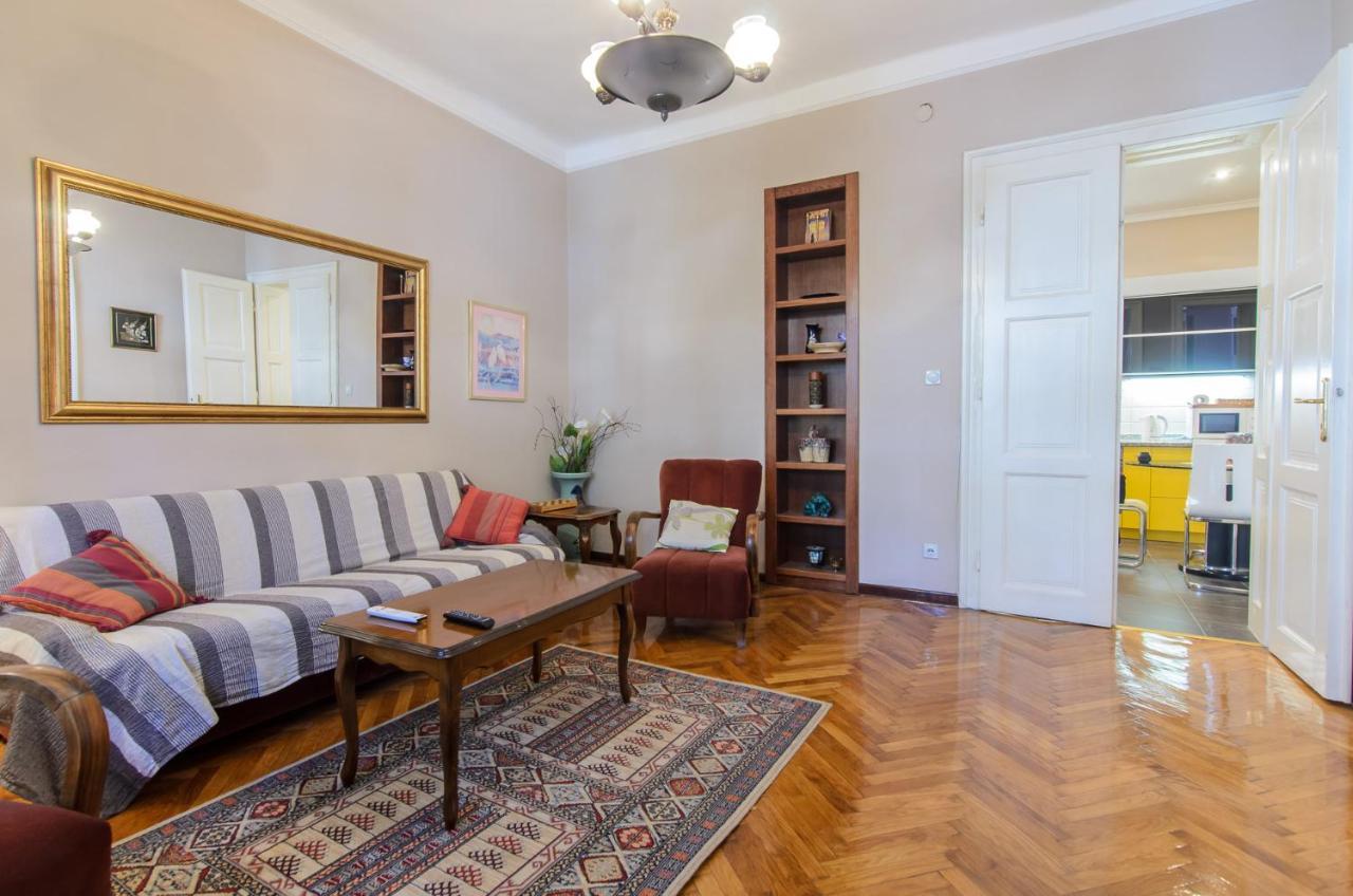 Apartment Greenview Βελιγράδι Εξωτερικό φωτογραφία